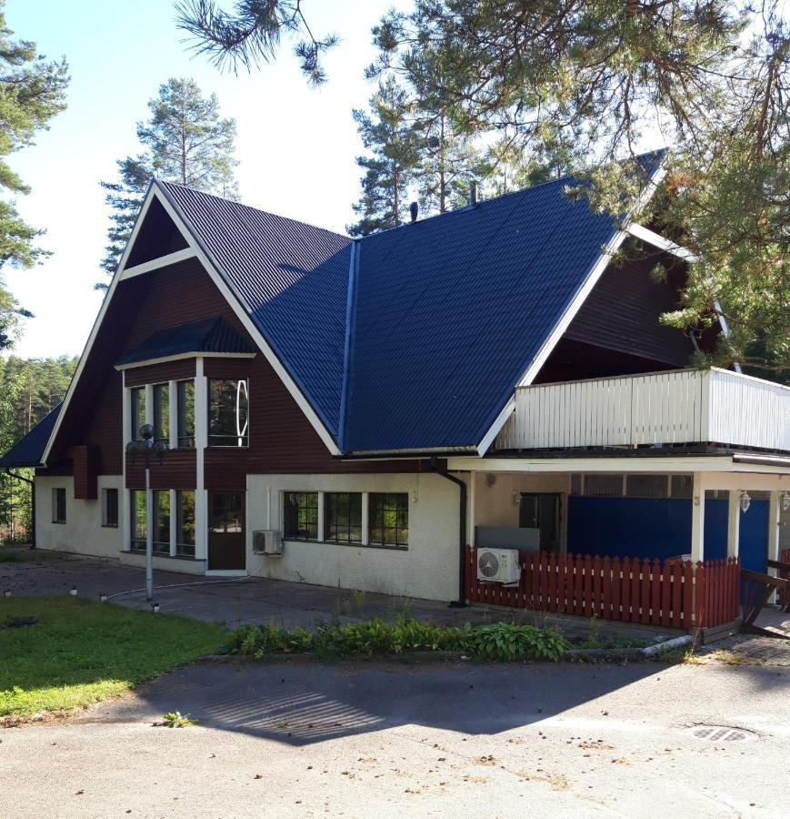Jaalan Tienristi Motell Kouvola Exteriör bild